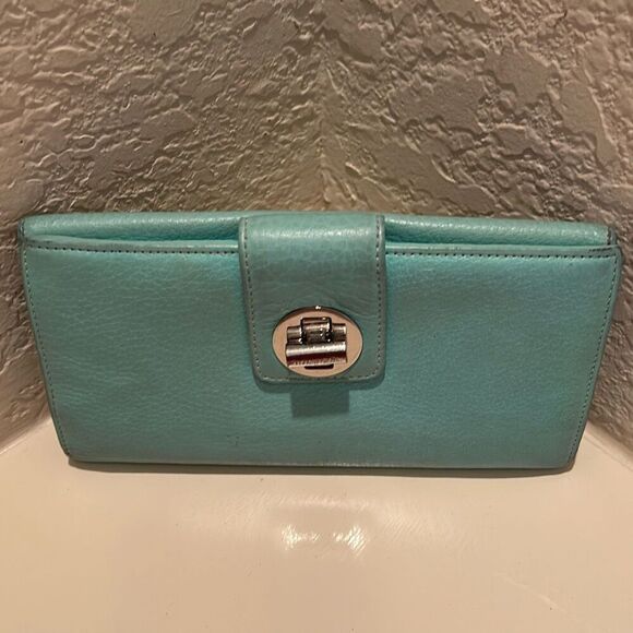 Tiffany & Co Long Cardholder Wallet Iconic Blue Leather Silver Lock Closure - Picture 1 of 13